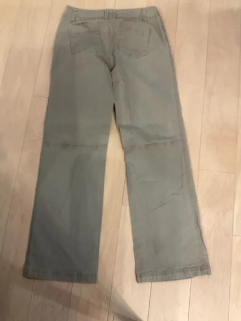 {{ClientCode}} GREEN COLUMBIA PANTS, 4
