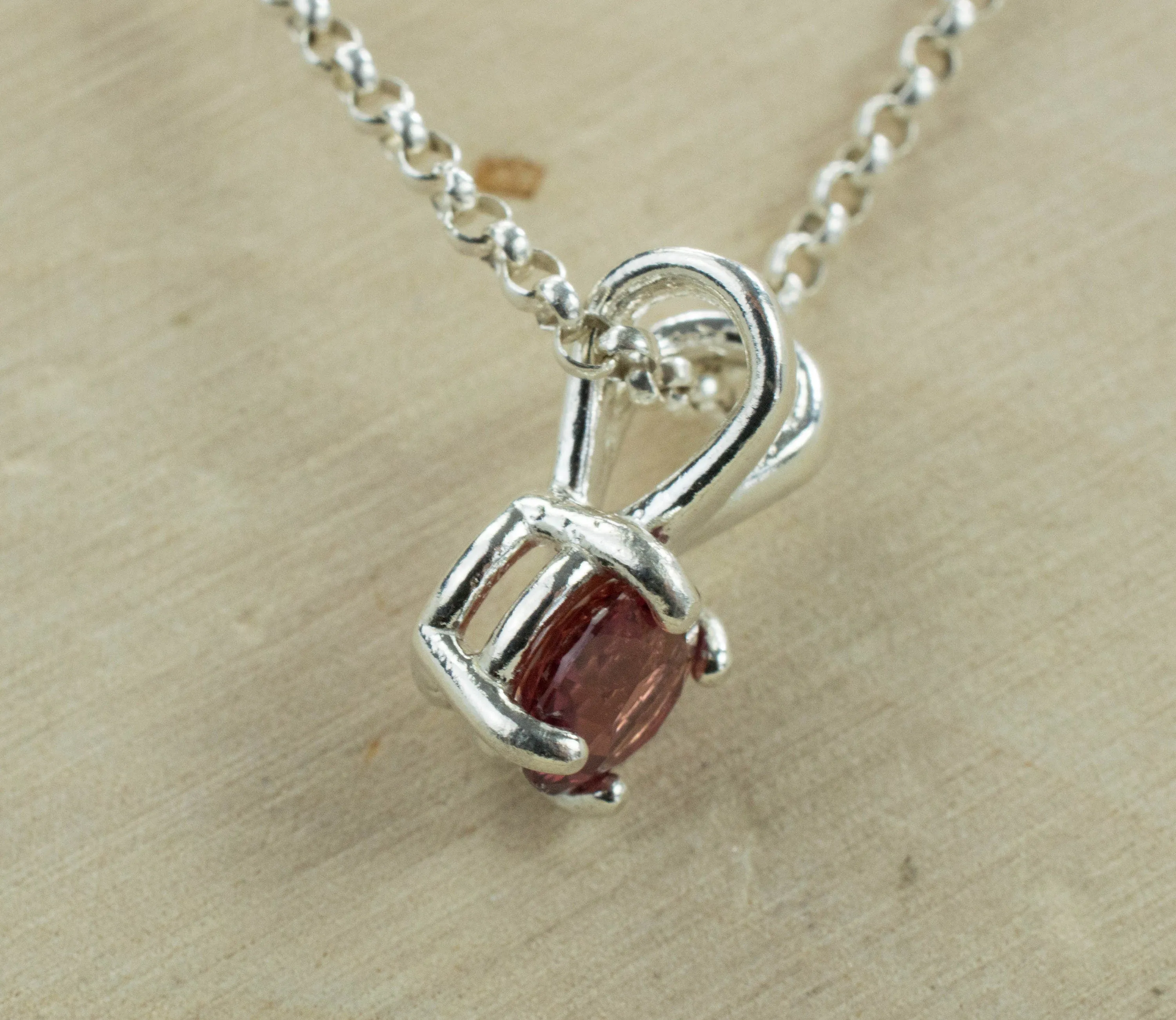 Sapphire Pendant; Genuine Untreated Mozambique Color Change Sapphire